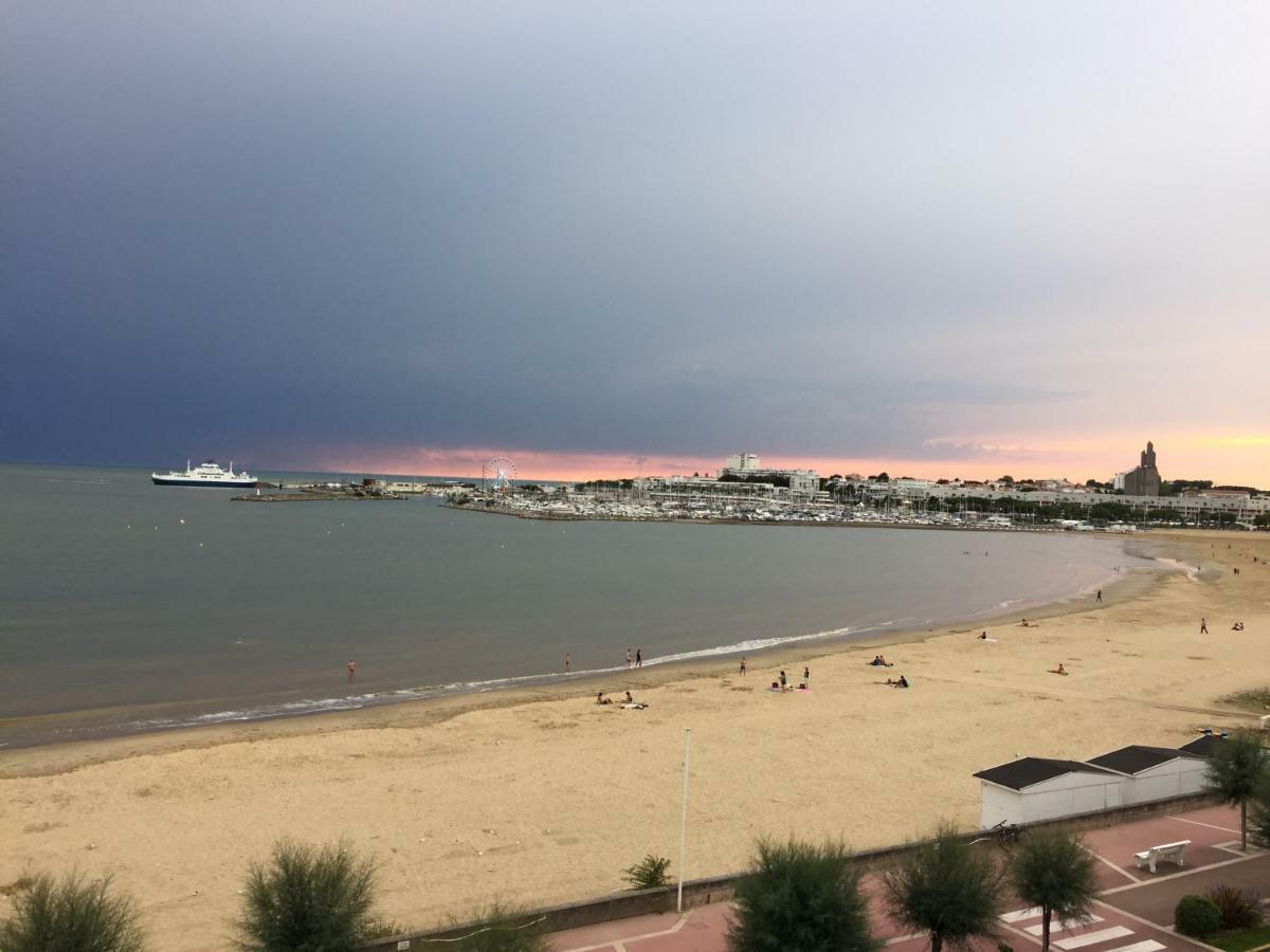 Family Golf Hotel Royan Esterno foto